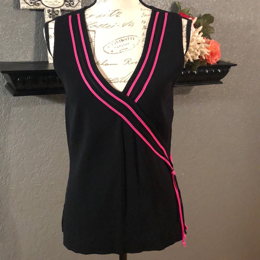 🌹Cable&Gauge M black w/pink tasseled sweater vest